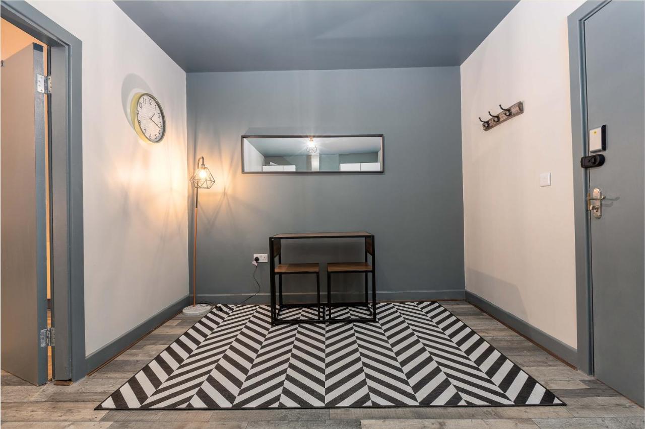 Pine Studio Apartment Blackpool Exterior photo